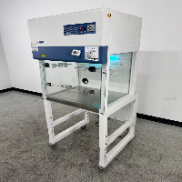 Esco 2' PCR Cabinet image 1